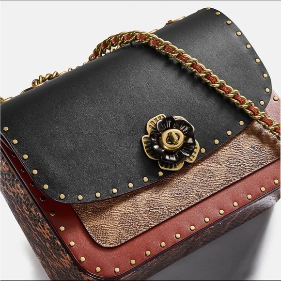 COACH MADISON SHOULDER BAG SIGNATURE CANVAS RIVETS AND SNAKESKIN DETAIL - Picture 4 of 9